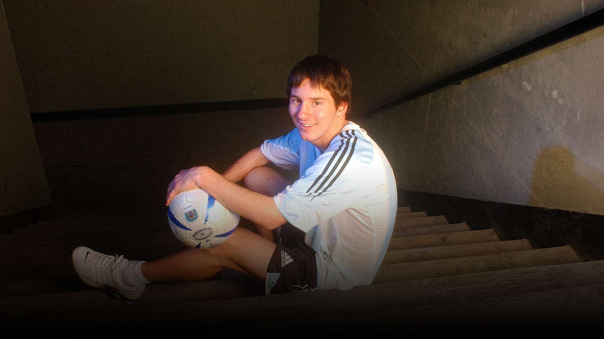 22／23賽季歐冠16強首回合布魯日0-2本菲卡 帕克歐冠首秀不如意 本菲卡兩球優勢 晉級希望明朗！.